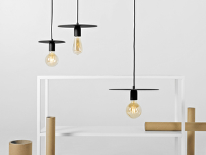 Závěsná lampa SKIVA M - černá small 1