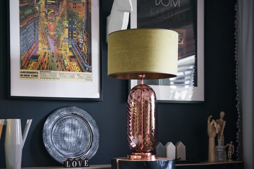 Kontrola Stylová stolní lampa Chloe Lister Brown Famlight E27 60W