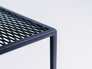 Odkládací stolek CustomForm MATRIX METAL 30 černý RAL 9005 small 4