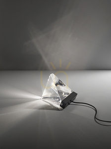 Moderní stolní lampa Glamour FABBIAN TRIPLA small 3