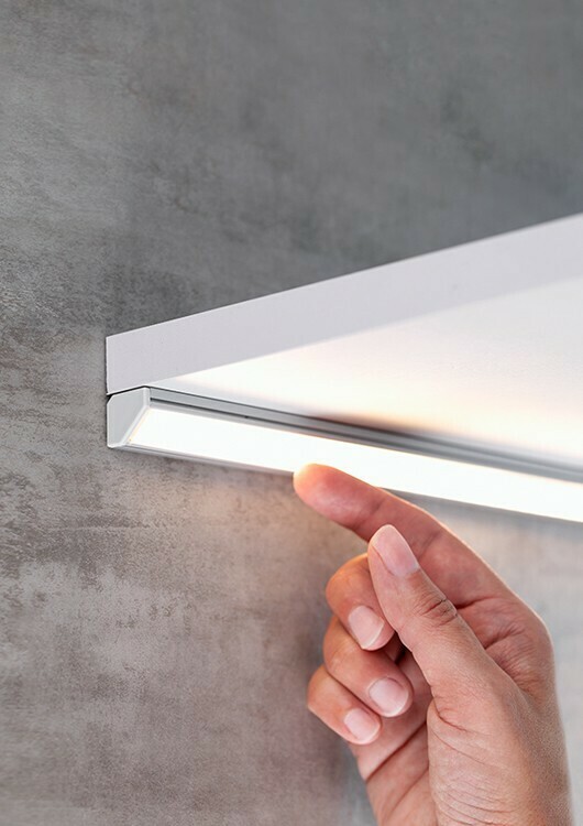 Kontrola LED úhlový profil 45-16 Stříbrný elox e6-k1 2m LED úhlový profil 45-16 Stříbrný elox e6-k1 2m