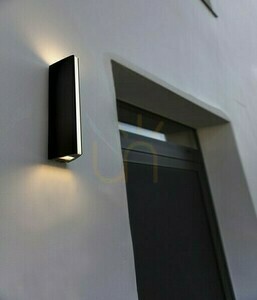 Venkovní nástěnné LED svítidlo Lutec LEO 5192701330 černé 14 W IP54 small 1