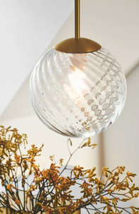 Mosazná závěsná lampa Chisell 25 od společnosti Nordlux small 2