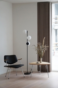 Stojací lampa Lilly Black/Opalwhite od společnosti Nordlux small 0