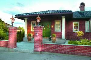 Chelsea 940 Copper Norlys Light Post small 1