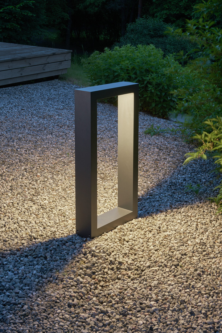 Náhled Hellvik 2400 Light Post Black 9005 Norlys. Hellvik 2400 Light Post Black 9005 Norlys.
