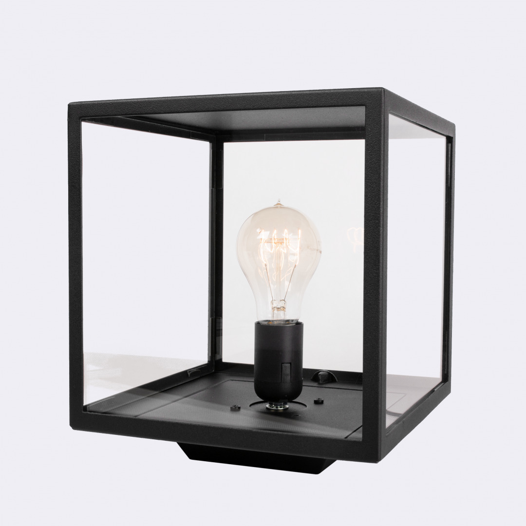 Kontrola Lofoten 1966 Light Post Black 9005 Norlys. Lofoten 1966 Light Post Black 9005 Norlys.