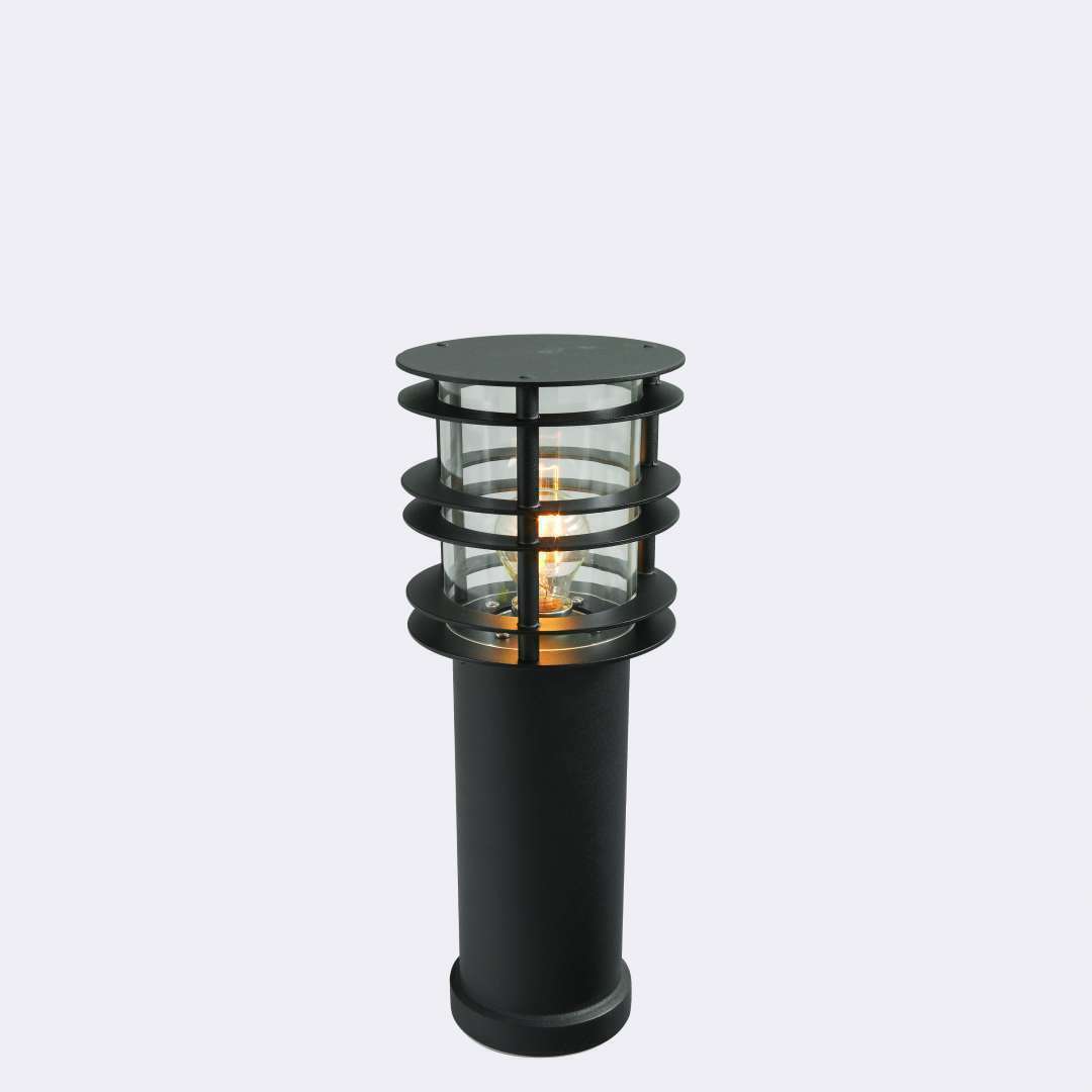 Zobrazit Halmstad Light Post 5022 Grafit 7016 Norlys Halmstad Light Post 5022 Grafit 7016 Norlys