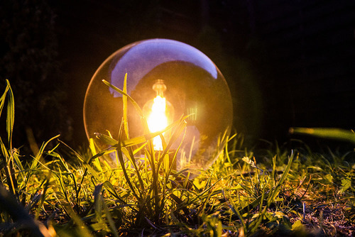 Kontrola LUNA BALL 20cm průhledný zahradní míč