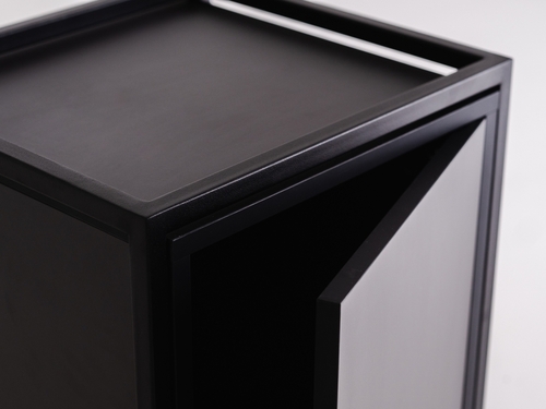 Kontrola Regál SKAP BLACK 1R3 MIX černý s kovovým rámem, 145 cm