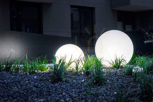 Sada dekorativních zahradních míčů - LUNA BALLS 25, 30, 40, 50 cm + LED - PREMIUM - UV small 10