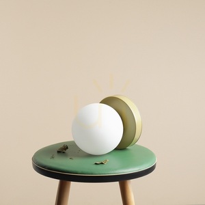 Stolní lampa Aldex Ball Pistachio S, pistáciová, skleněná koule 14 cm, E14, 1076B12_S small 3