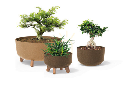 Kontrola Gracia Low Eco Wood-antracitový mrazuvzdorný květináč 14,3 l
