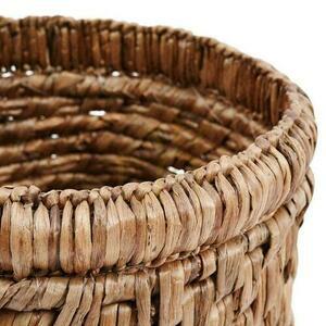 Pletený koš z vodního hyacintu BAZAR BIZAR The Choppy Basket přírodní Ø36 cm small 4
