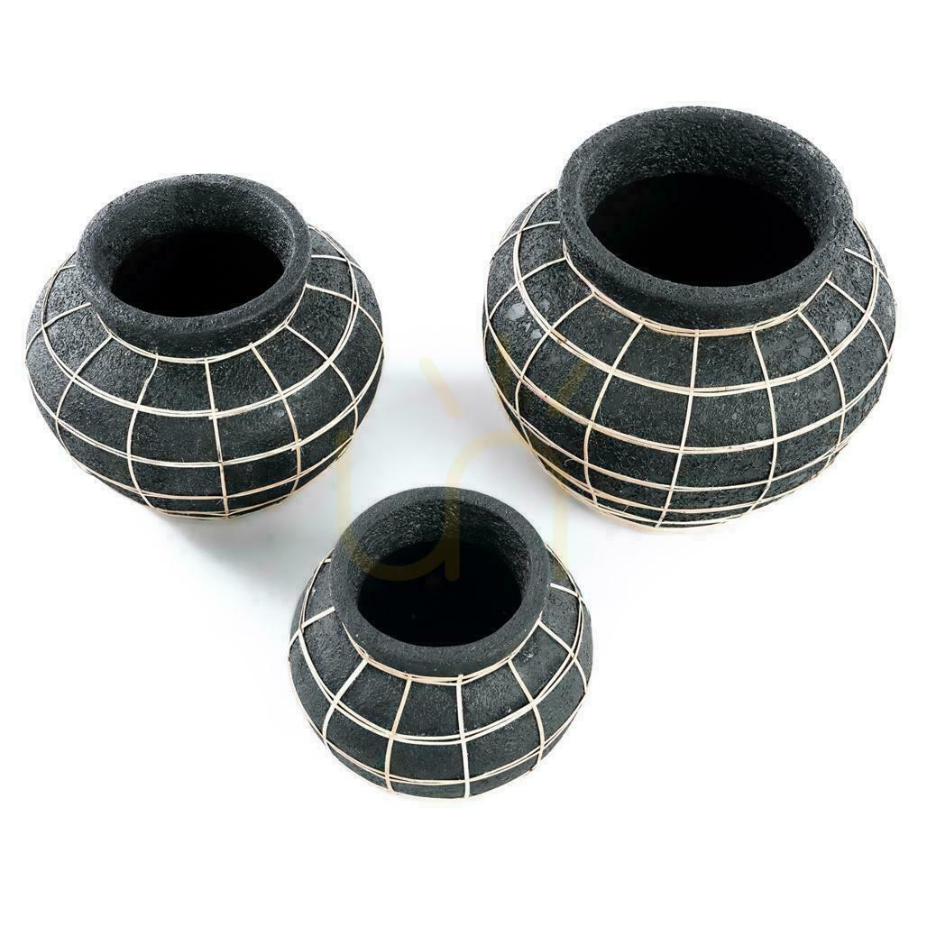 Zobrazit Váza BAZAR BIZAR Terracotta Collection černá přírodní M Váza BAZAR BIZAR Terracotta Collection černá přírodní M