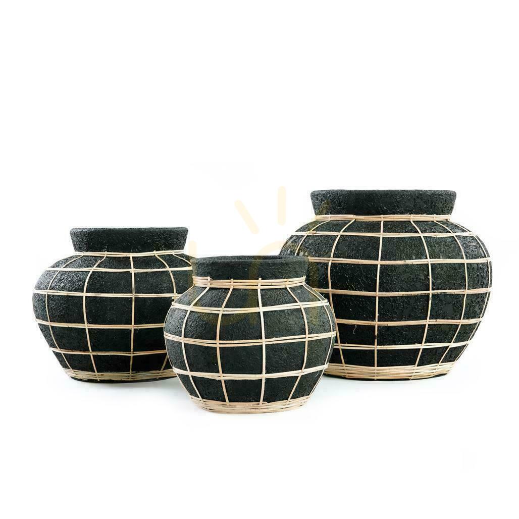 Pohled Váza BAZAR BIZAR Terracotta Collection černá přírodní M Váza BAZAR BIZAR Terracotta Collection černá přírodní M