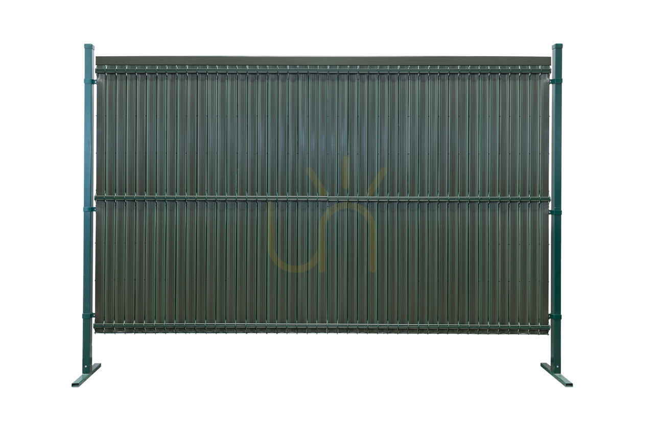 Kontrola Svislé plotové latě široké 123x250cm RD12 Zelená sada Svislé plotové latě široké 123x250cm RD12 Zelená sada