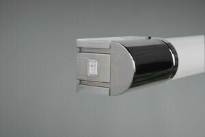 Koupelnové nástěnné svítidlo Trio PIERA 284074206 chrom se zásuvkou LED 8 W small 2