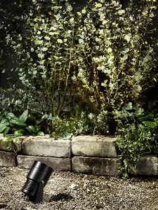 Venkovní LED reflektor Markslojd Garden 24 3W černý hliník 106929 small 1