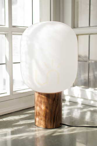 Kontrola Stolní lampa Markslöjd Skene 108663 bílá opálené dřevo 44 cm