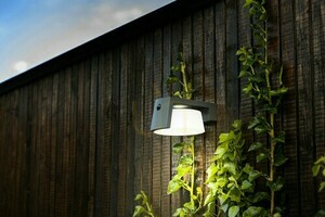 Venkovní nástěnné LED svítidlo Lutec Moon Solar se senzorem pohybu šedé 6906001118 small 3