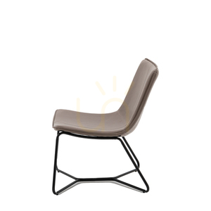 Lounge křeslo Gallery Direct Hawking Ember z umělé kůže s černým kovovým rámem small 5