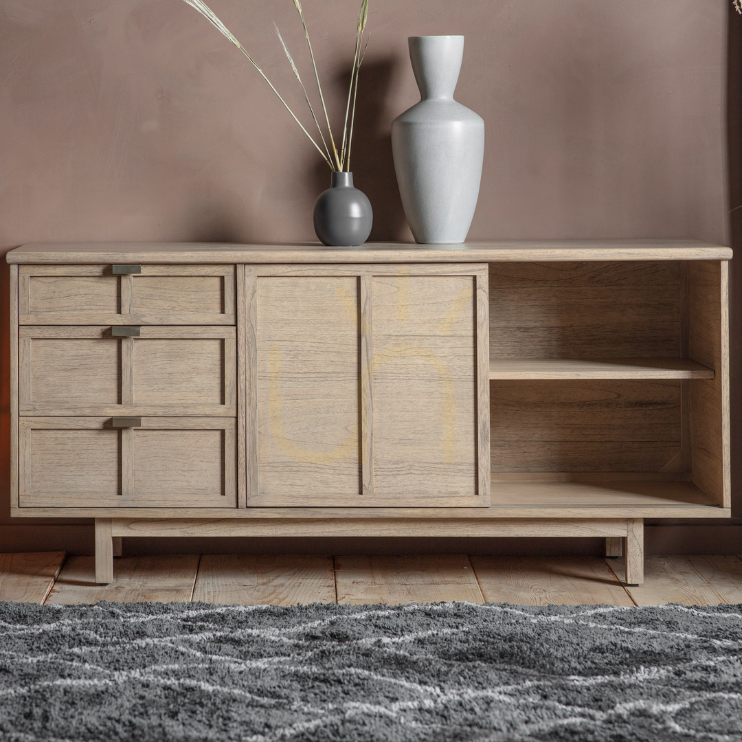 Pohled Příborník Gallery Direct Kyoto 150 cm přírodní dřevo a ratan, 3 zásuvky 2 posuvné dveře Příborník Gallery Direct Kyoto 150 cm přírodní dřevo a ratan, 3 zásuvky 2 posuvné dveře