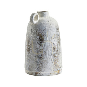 Váza Gallery Direct Mori Bottle Whitestone malá 19 x 19 x 28,5 cm 2 Váza Gallery Direct Mori Bottle Whitestone malá 19 x 19 x 28,5 cm small 2