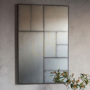 Zrcadlo Gallery Direct Broadheath 81 x 122 cm černý kovový rám industriální 1 Zrcadlo Gallery Direct Broadheath 81 x 122 cm černý kovový rám industriální small 1