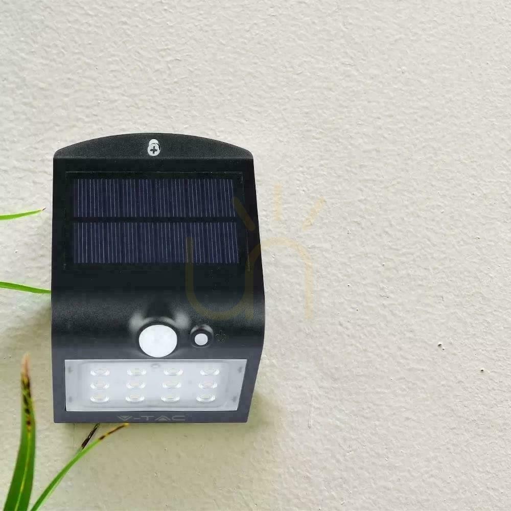 Náhled Solární projektor 1,5W LED černý V-TAC VT-767-2 4000K 220lm Solární projektor 1,5W LED černý V-TAC VT-767-2 4000K 220lm