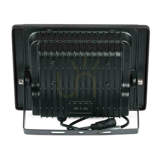 Kontrola V-TAC Solární LED projektor 12W černý IP65, dálkové ovládání, časovač VT-25W 4000K 550lm