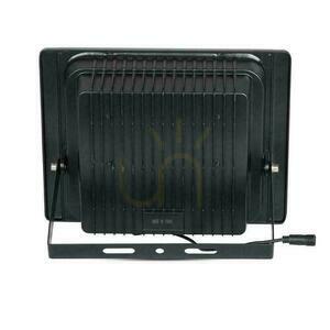 V-TAC 35W solární LED projektor černý IP65, dálkové ovládání, časovač VT-100W 6000K 2450lm 1 V-TAC 35W solární LED projektor černý IP65, dálkové ovládání, časovač VT-100W 6000K 2450lm small 1