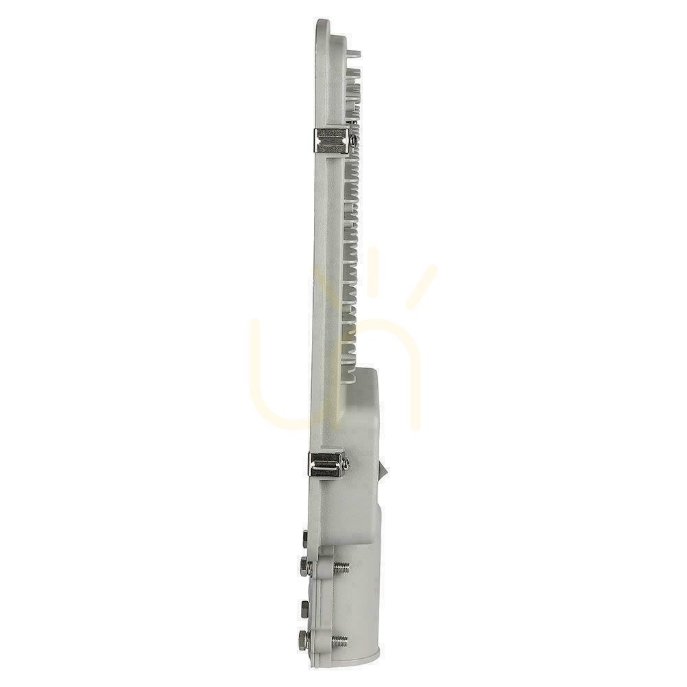 Zobrazit V-TAC SAMSUNG CHIP 50W VT-50ST 6500K 4700lm LED Streetlight 5 let záruka V-TAC SAMSUNG CHIP 50W VT-50ST 6500K 4700lm LED Streetlight 5 let záruka