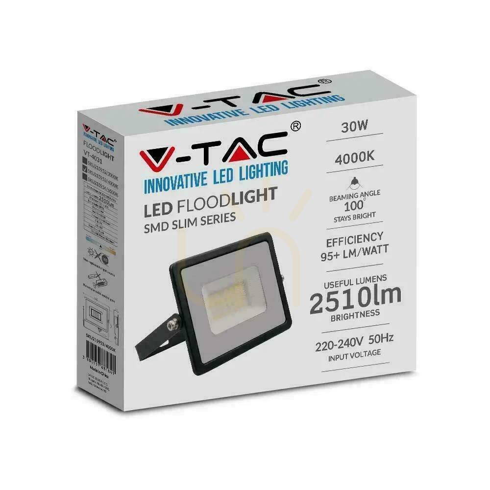 Pohled V-TAC 30W SMD LED projektor řady E černý VT-4031 4000K 2510lm. V-TAC 30W SMD LED projektor řady E černý VT-4031 4000K 2510lm.