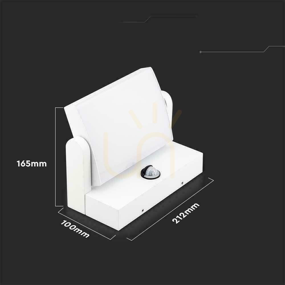 Pohled V-TAC 17W LED projekční fasádní svítidlo se senzorem pohybu bílé IP65 VT-11020S 4000K 2520lm. V-TAC 17W LED projekční fasádní svítidlo se senzorem pohybu bílé IP65 VT-11020S 4000K 2520lm.