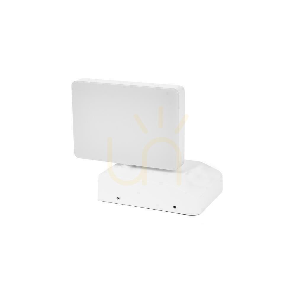 Pohled V-TAC 17W LED projekční fasádní svítidlo bílé IP65 VT-11020 3000K 2580lm. V-TAC 17W LED projekční fasádní svítidlo bílé IP65 VT-11020 3000K 2580lm.