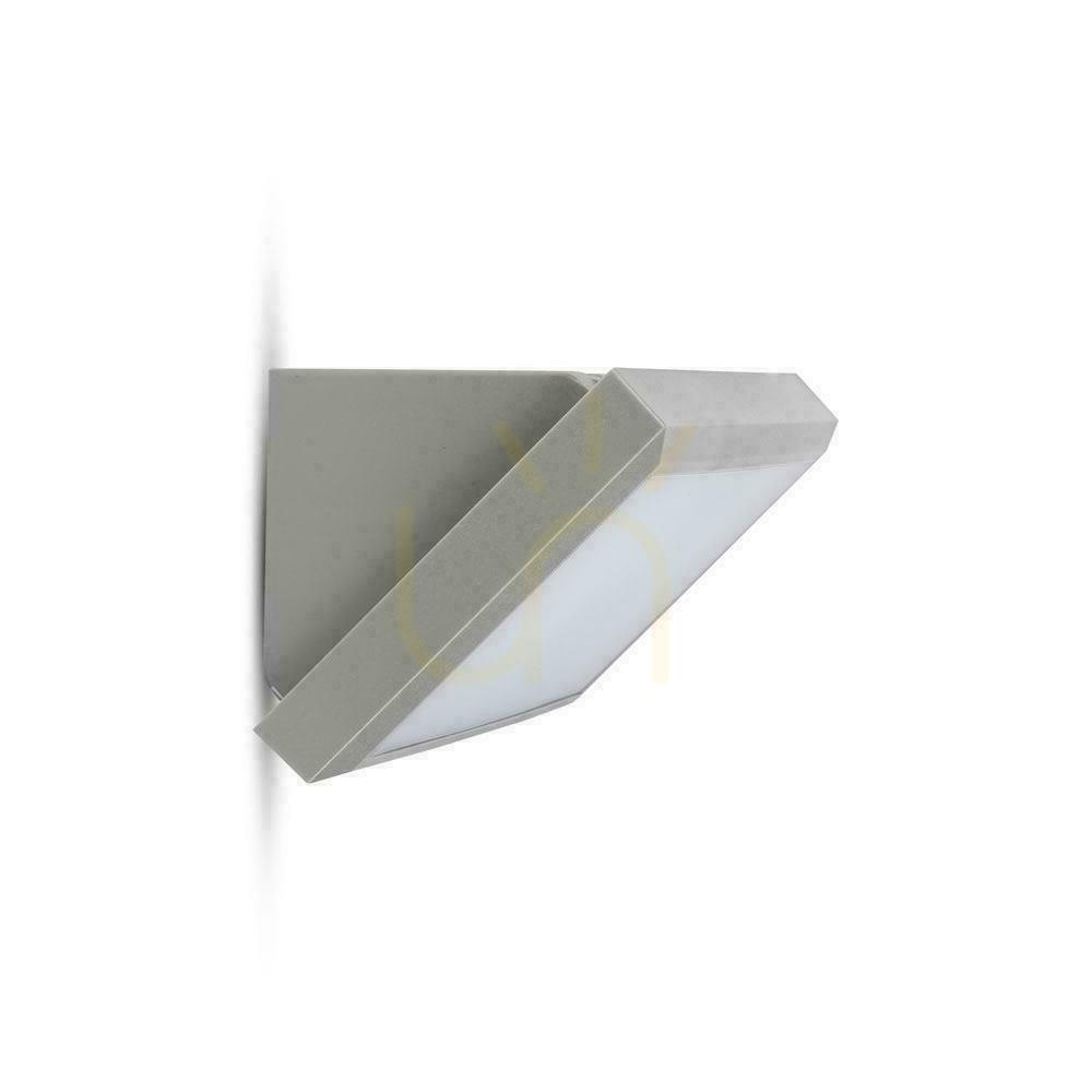 Kontrola V-TAC 12W LED zkosené šedé IP65 VT-8054-N 6400K 1250lm nástěnné svítidlo. V-TAC 12W LED zkosené šedé IP65 VT-8054-N 6400K 1250lm nástěnné svítidlo.