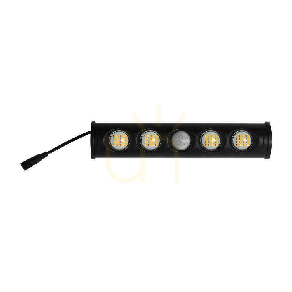 Náhled Solární projektor 8W LED černý 8v1 Senzor pohybu IP65 V-TAC VT-11108 4000K 950lm Solární projektor 8W LED černý 8v1 Senzor pohybu IP65 V-TAC VT-11108 4000K 950lm
