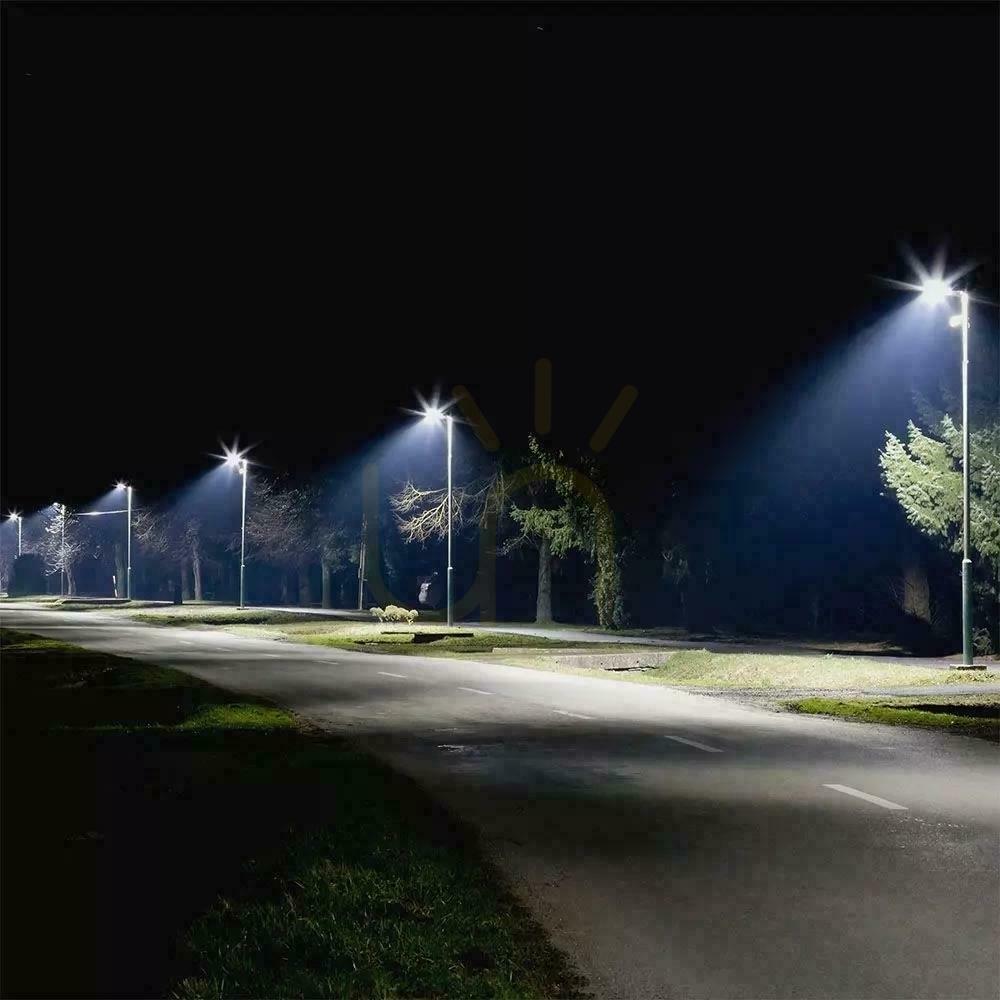Pohled V-TAC SAMSUNG CHIP 100W VT-100ST 4000K 10000lm LED pouliční svítidlo 5 let záruka V-TAC SAMSUNG CHIP 100W VT-100ST 4000K 10000lm LED pouliční svítidlo 5 let záruka