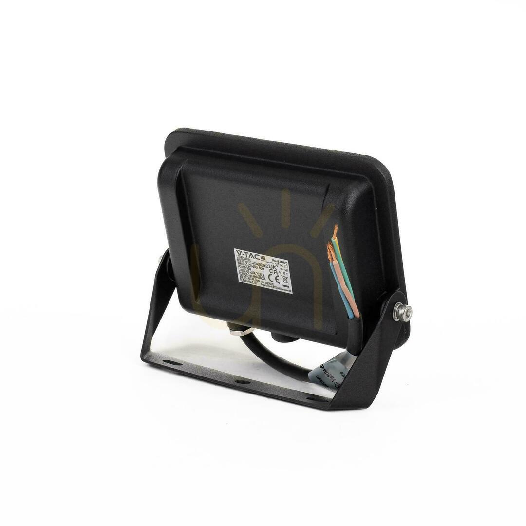 Pohled LED reflektor V-TAC 30W VT-44030 Samsung Chip, černý, 6500K LED reflektor V-TAC 30W VT-44030 Samsung Chip, černý, 6500K