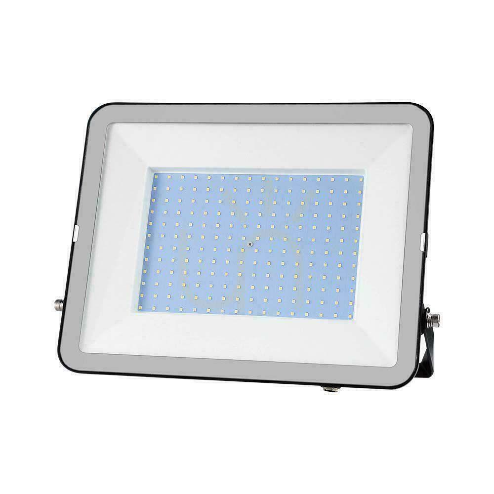 Kontrola V-TAC 200W LED projektor SAMSUNG CHIP PRO-S černý VT-44206 6500K 17540lm 5 let záruka V-TAC 200W LED projektor SAMSUNG CHIP PRO-S černý VT-44206 6500K 17540lm 5 let záruka