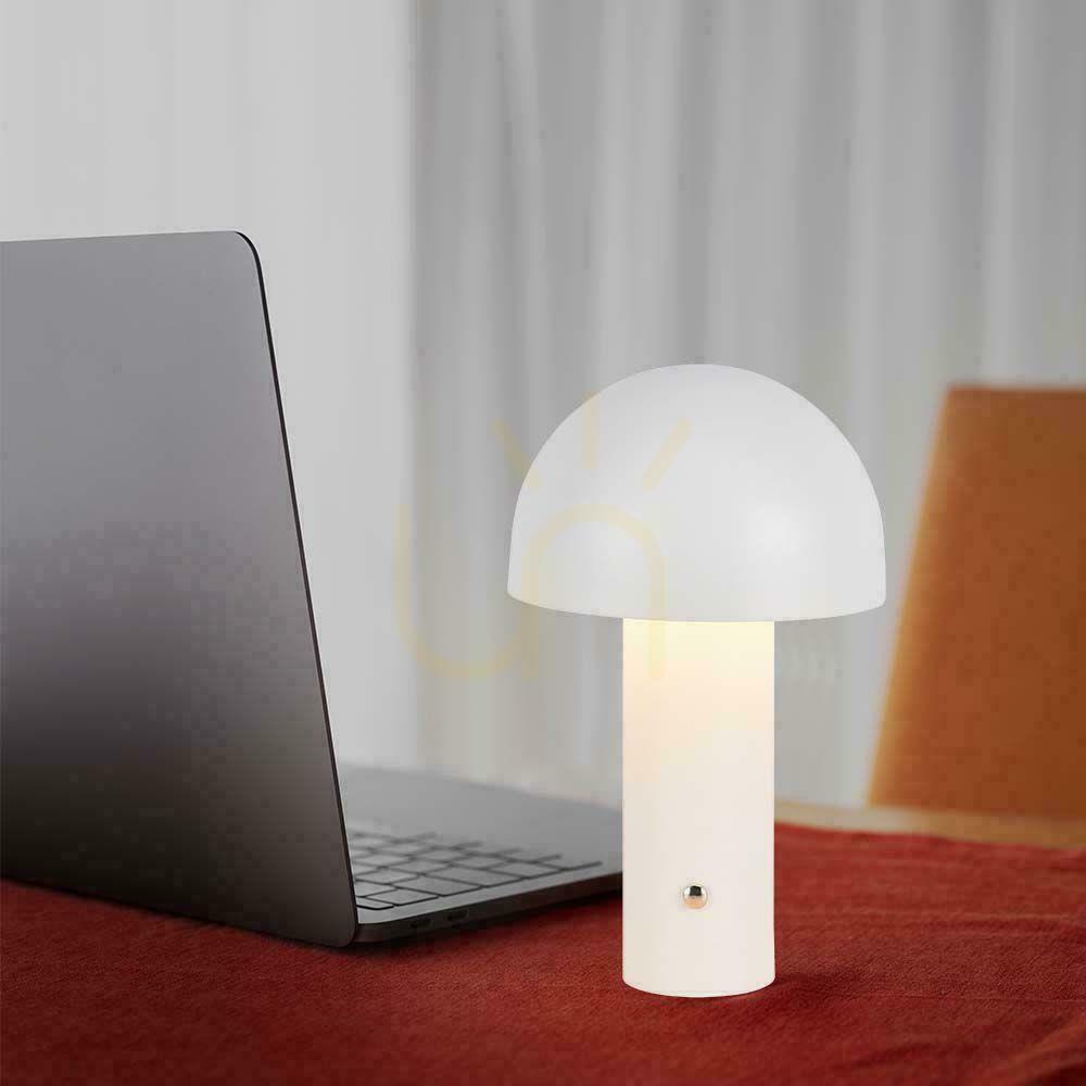 Zobrazit V-TAC 1W LED lampička na noční stolek 25 cm USB nabíjení Stmívatelná bílá VT-1047 3000K-6000K 200lm. V-TAC 1W LED lampička na noční stolek 25 cm USB nabíjení Stmívatelná bílá VT-1047 3000K-6000K 200lm.