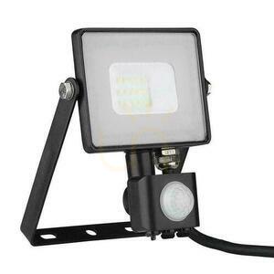 V-TAC LED projektor 10W SAMSUNG CHIP Senzor pohybu s funkcí vypnutí černá VT-10-S-B 4000K 800lm Záruka 5 let 1 V-TAC LED projektor 10W SAMSUNG CHIP Senzor pohybu s funkcí vypnutí černá VT-10-S-B 4000K 800lm Záruka 5 let small 1