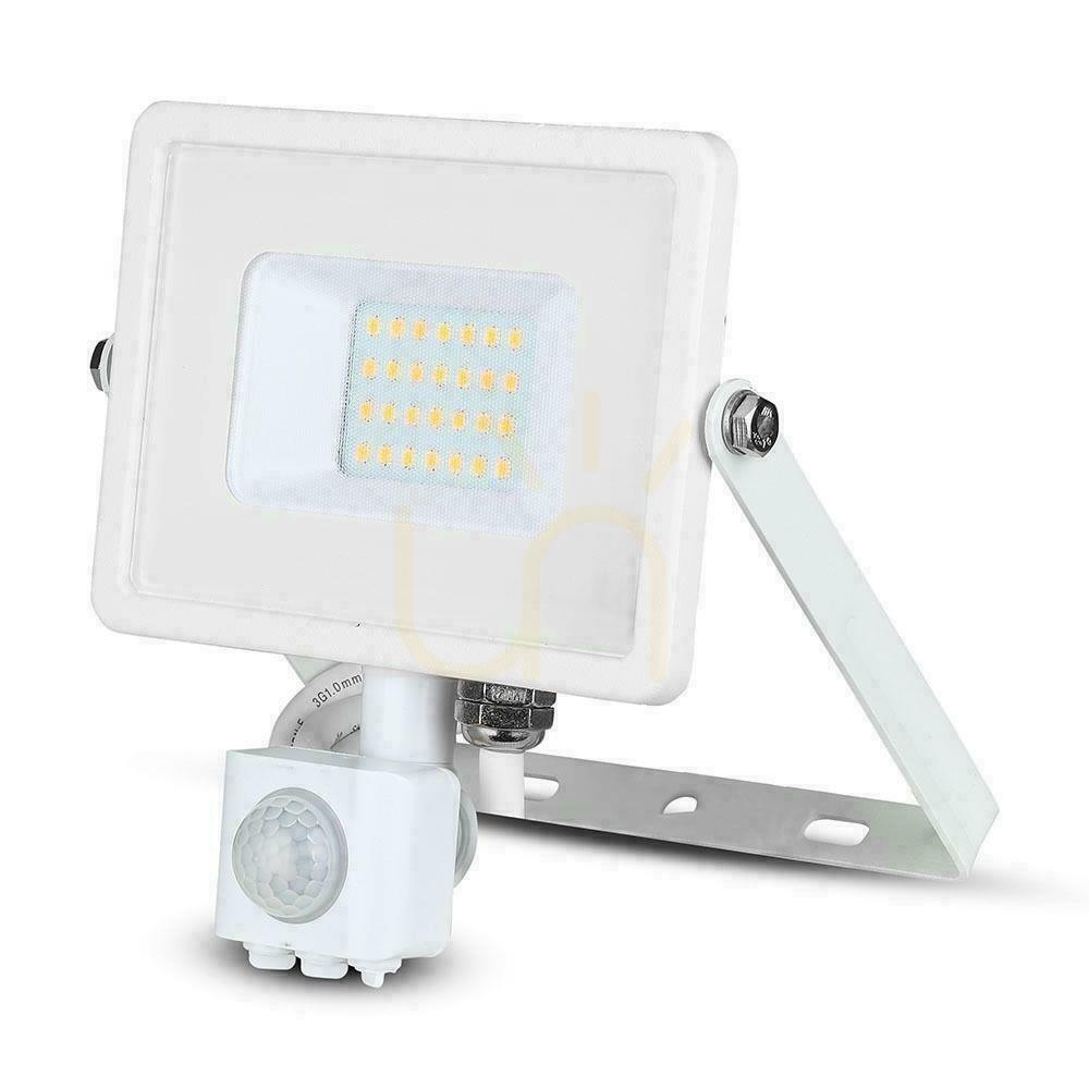 Zobrazit V-TAC 20W LED projektor SAMSUNG CHIP Senzor pohybu s funkcí vypnutí Bílá VT-20-S-B 4000K 1600lm Záruka 5 let V-TAC 20W LED projektor SAMSUNG CHIP Senzor pohybu s funkcí vypnutí Bílá VT-20-S-B 4000K 1600lm Záruka 5 let