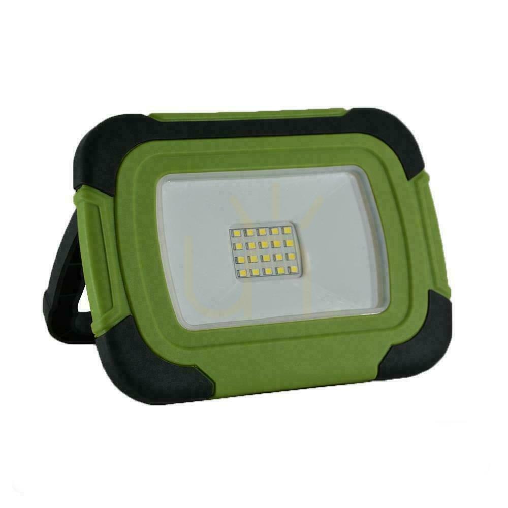 Kontrola LED projektor V-TAC 20W dobíjecí USB SAMSUNG CHIP SOS funkce 3,7V Li-Ion IP44 VT-20-R 6400K 1400lm LED projektor V-TAC 20W dobíjecí USB SAMSUNG CHIP SOS funkce 3,7V Li-Ion IP44 VT-20-R 6400K 1400lm