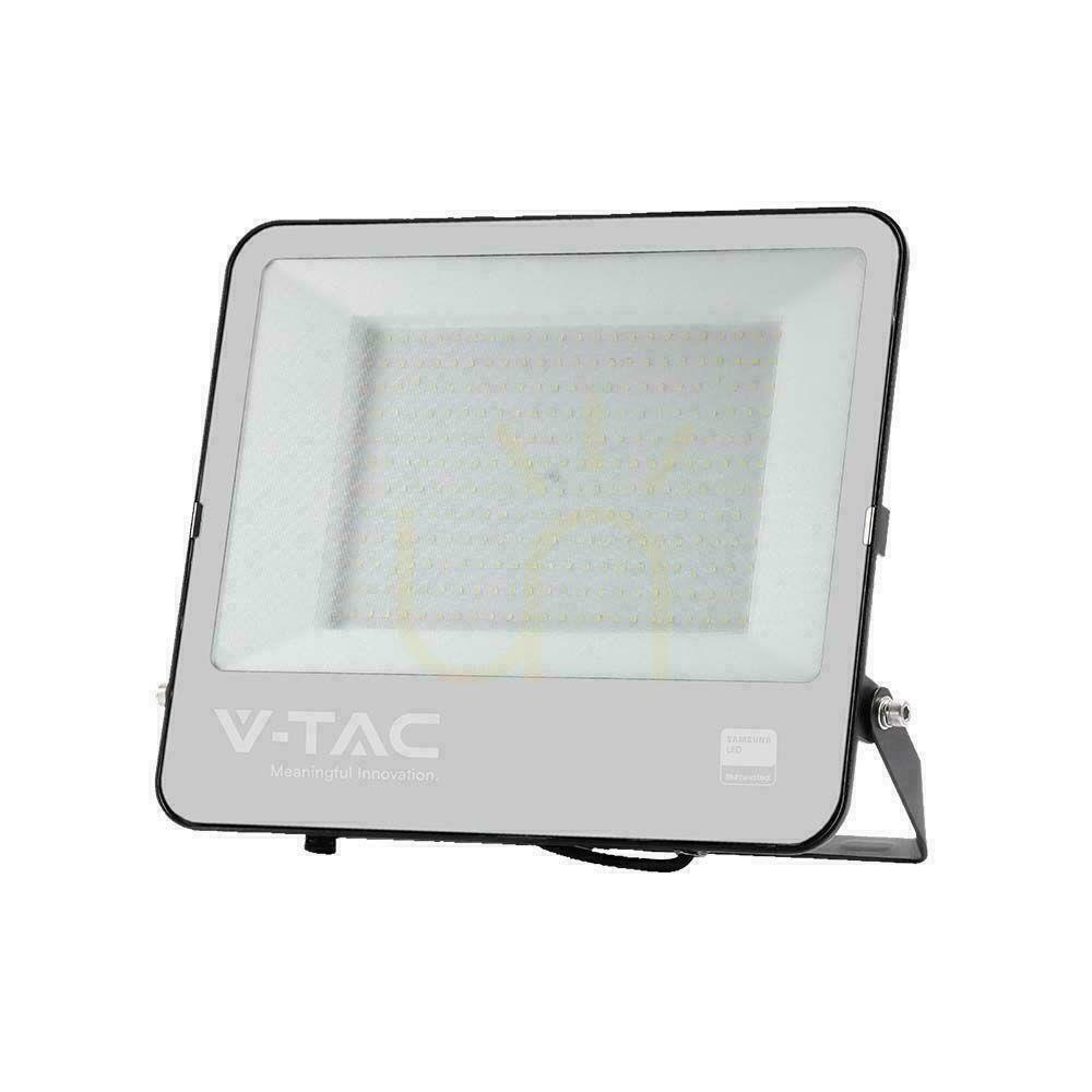Náhled LED reflektor V-TAC VT-44204 200 W 17540 lm 4000 K, černý, IP65 LED reflektor V-TAC VT-44204 200 W 17540 lm 4000 K, černý, IP65