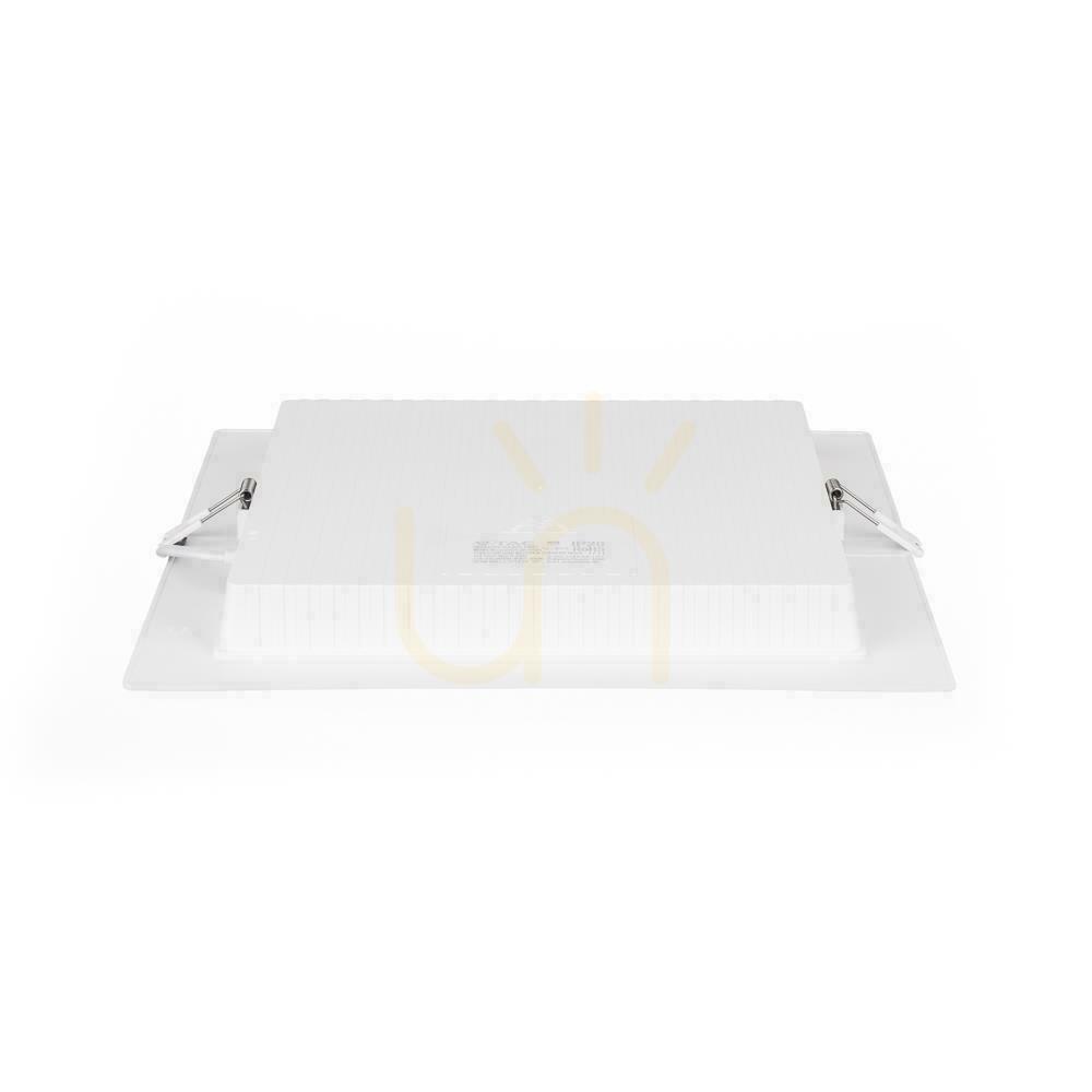 Pohled V-TAC 18W LED SAMSUNG CHIP Zapuštěný panel čtvercový 220x220mm VT-61018SQ-S 6500K 1980lm V-TAC 18W LED SAMSUNG CHIP Zapuštěný panel čtvercový 220x220mm VT-61018SQ-S 6500K 1980lm