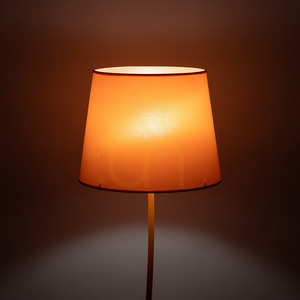 Oranžová stojací lampa Nicola 1 S small 2