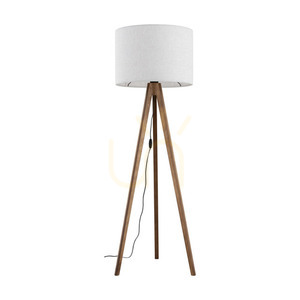 Podlahová lampa Grand Walnut small 0