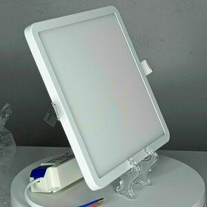 Bílé čtvercové vestavné LED svítidlo Mantra SAONA C0192 18 W 4000 K small 5